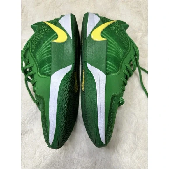 Nike Sabrina 2 Oregon Green Yellow Womens 6.5 Basketball Shoes